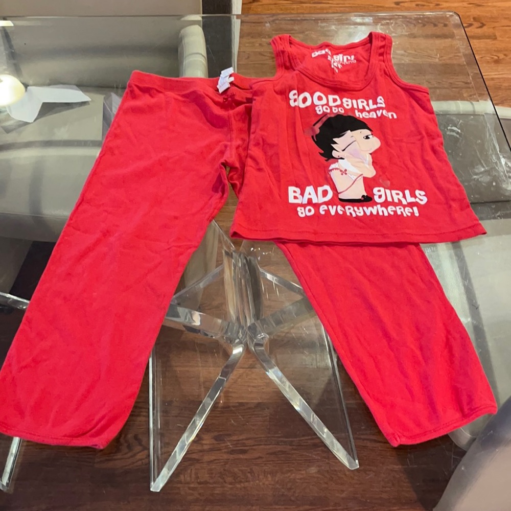 Oysho red girl devil bad girl good girl. pj lounge set